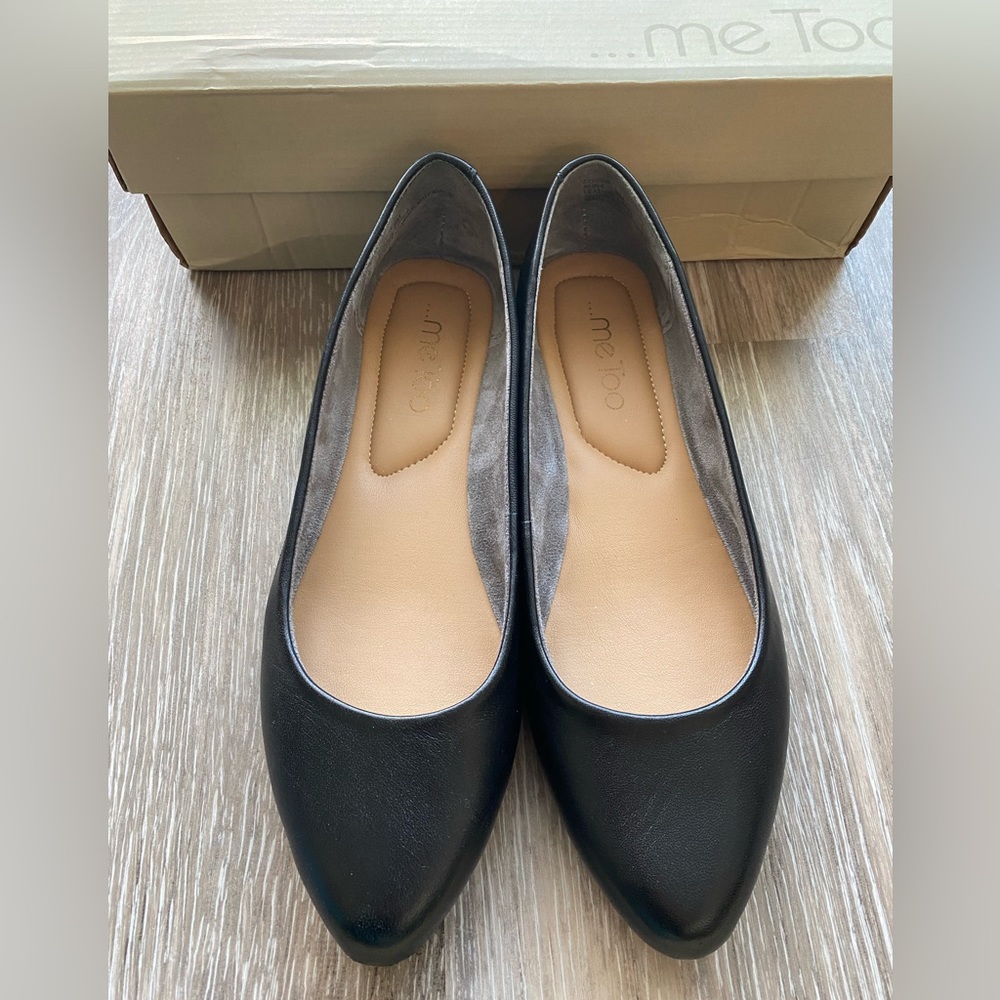 me Too black leather flats Size 8
